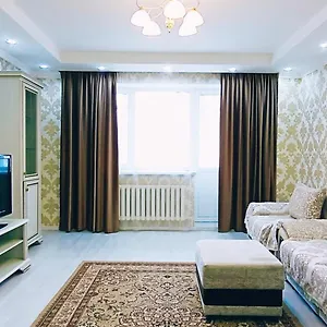 Апартаменты Comfortable On Sarayshyq Street 7-1, Астана